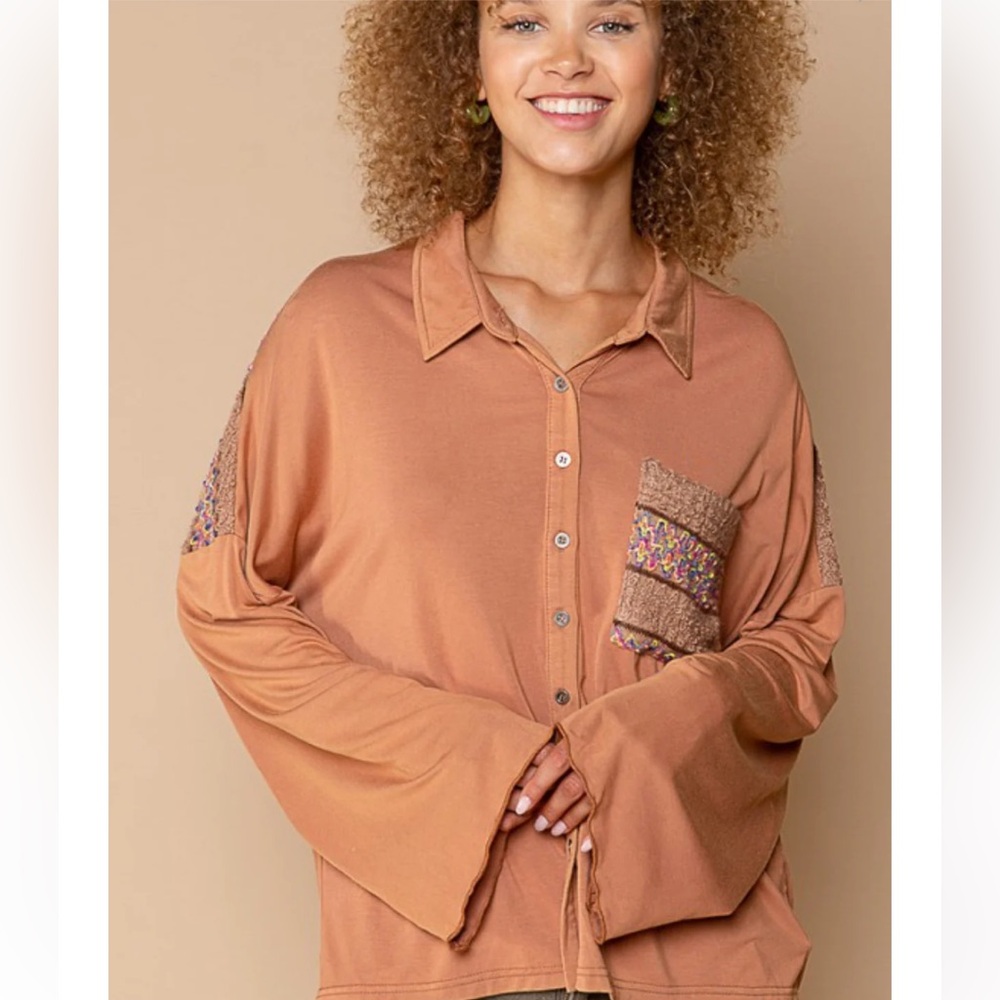 POL Aztec Flair Long Sleeve Lightweight Button Down Collared Top Tan Size Small